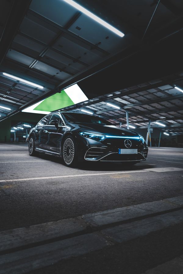 Mercedes-Benz · Fotografía — Eqe