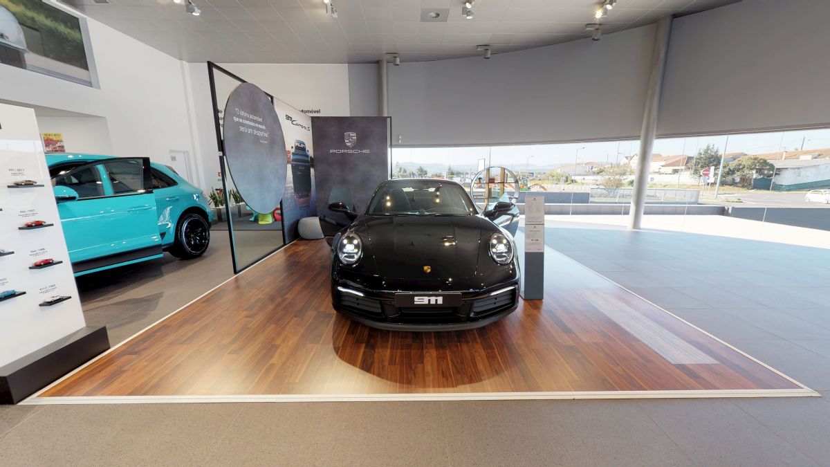 Porsche · Tour Virtual
